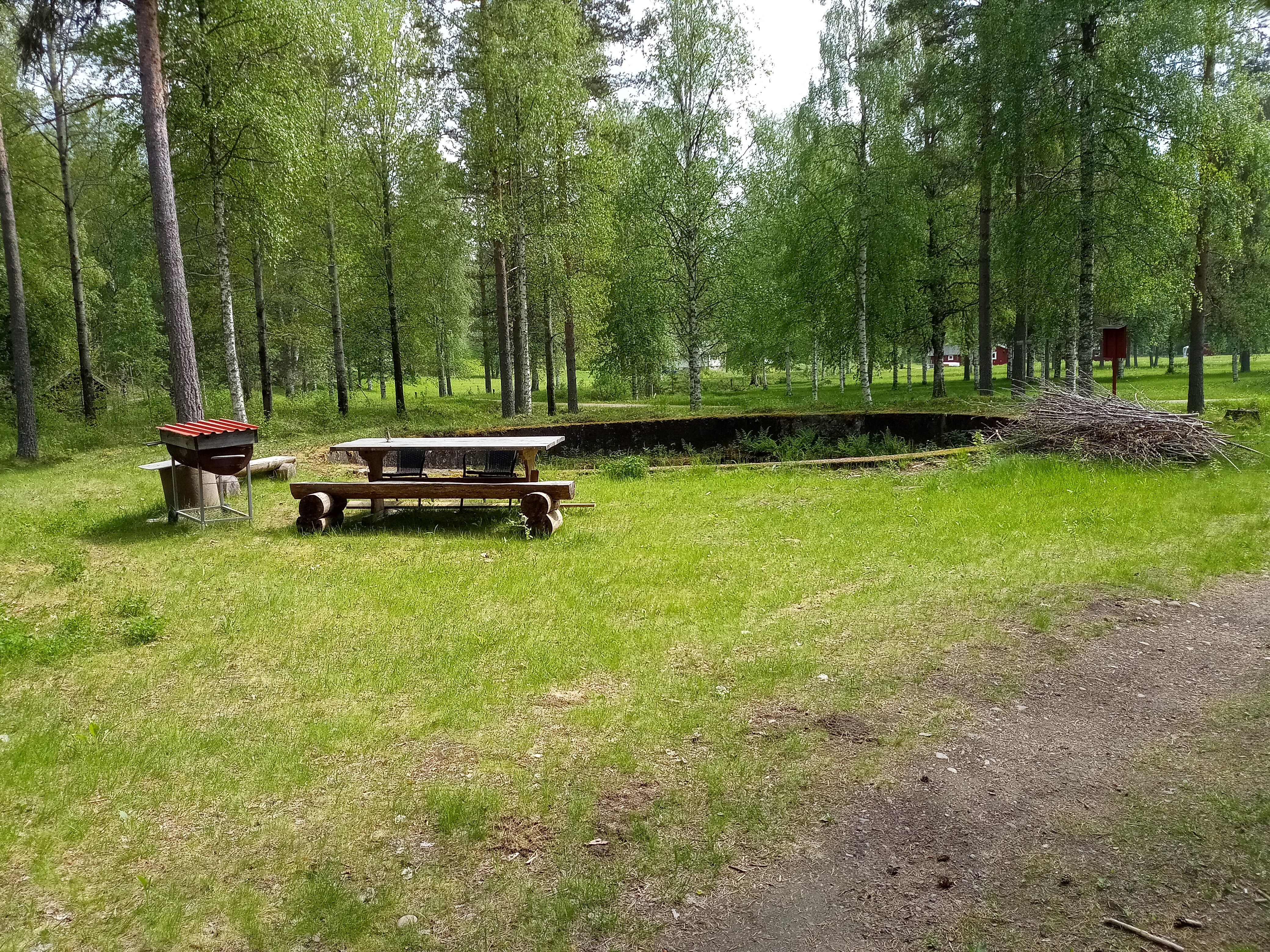 Grillplatz und Drehscheibe